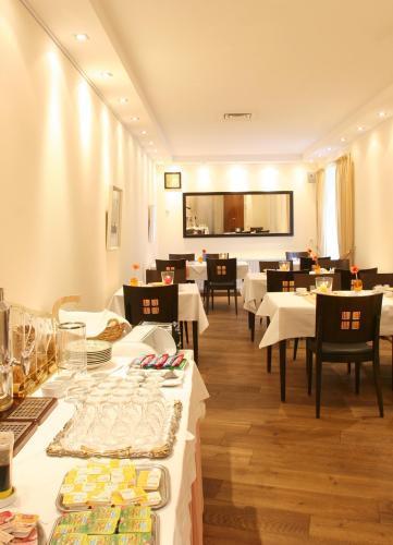 Hotel Restaurant Rothkopf Euskirchen Esterno foto