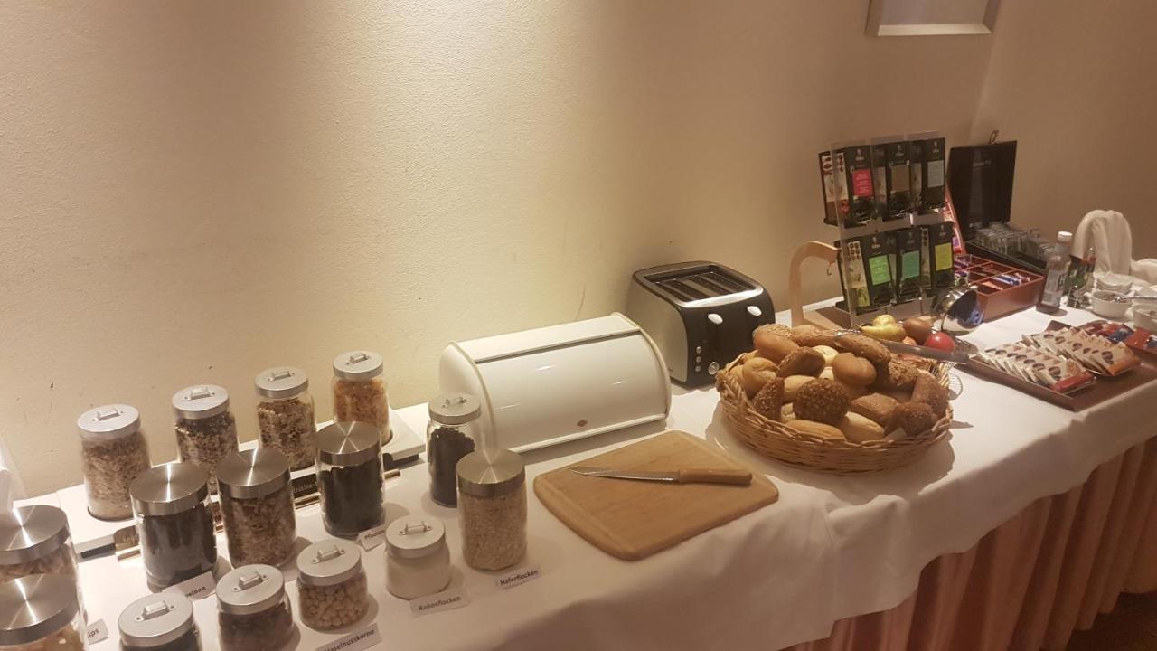 Hotel Restaurant Rothkopf Euskirchen Esterno foto